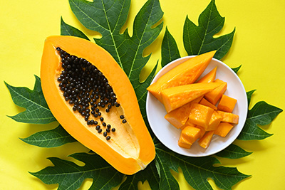 Papaya leaf extract to naturally increase platelet count for PRP therapy